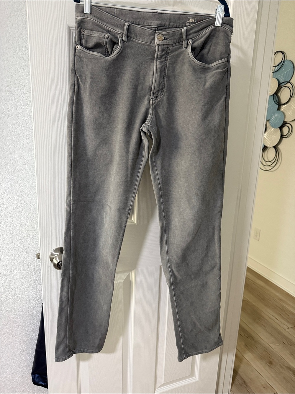 Faherty Men's Slim Straight Gray Jeans